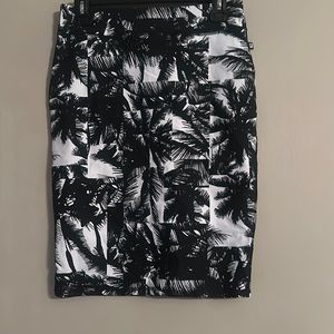 Fabletics Tropical Print Skirt